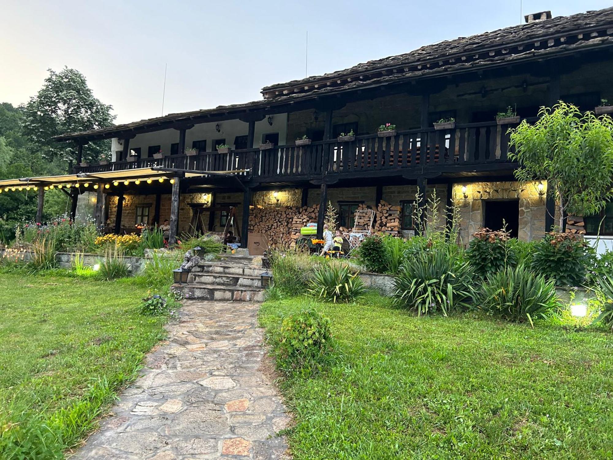 Agriturismo Hidden Paradise Villa Tryavna Exterior foto